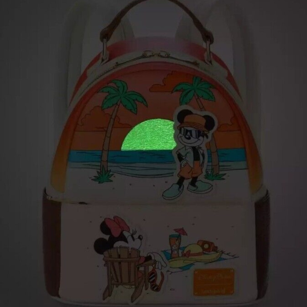 2024 Disney Parks Loungefly Mickey Minnie Summer At The Beach Mini Backpack NEW - Picture 2 of 4